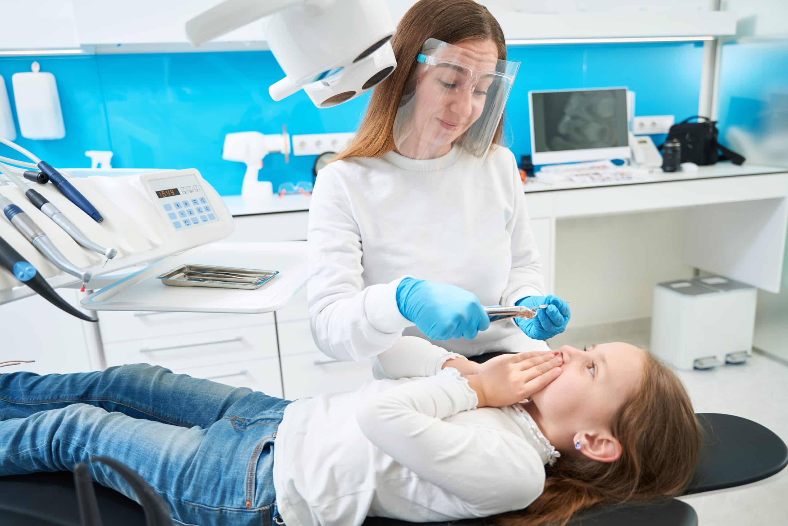 Quels services sont offerts à la Clinique Dentaire Maizerets, anciennement la Clinique Dentaire Jean Daigle?